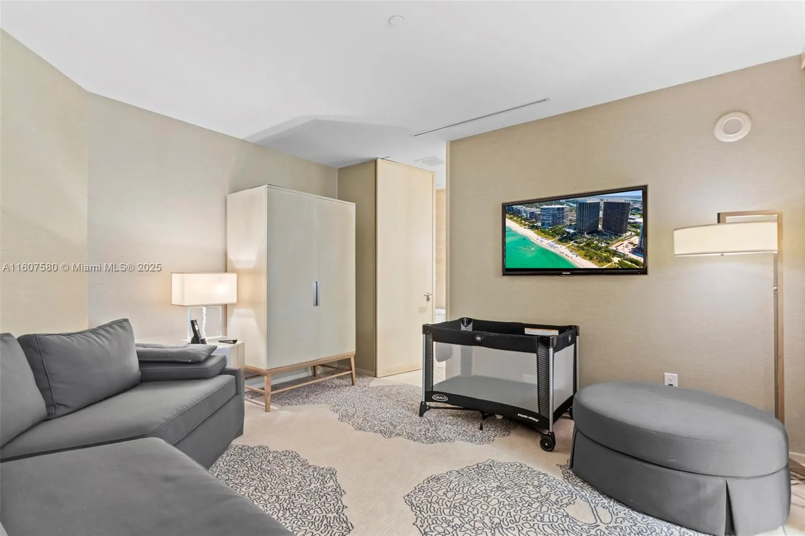 9703 Collins Ave, #1205