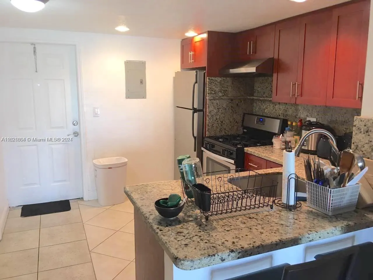 6707 N Kendall Dr, #115