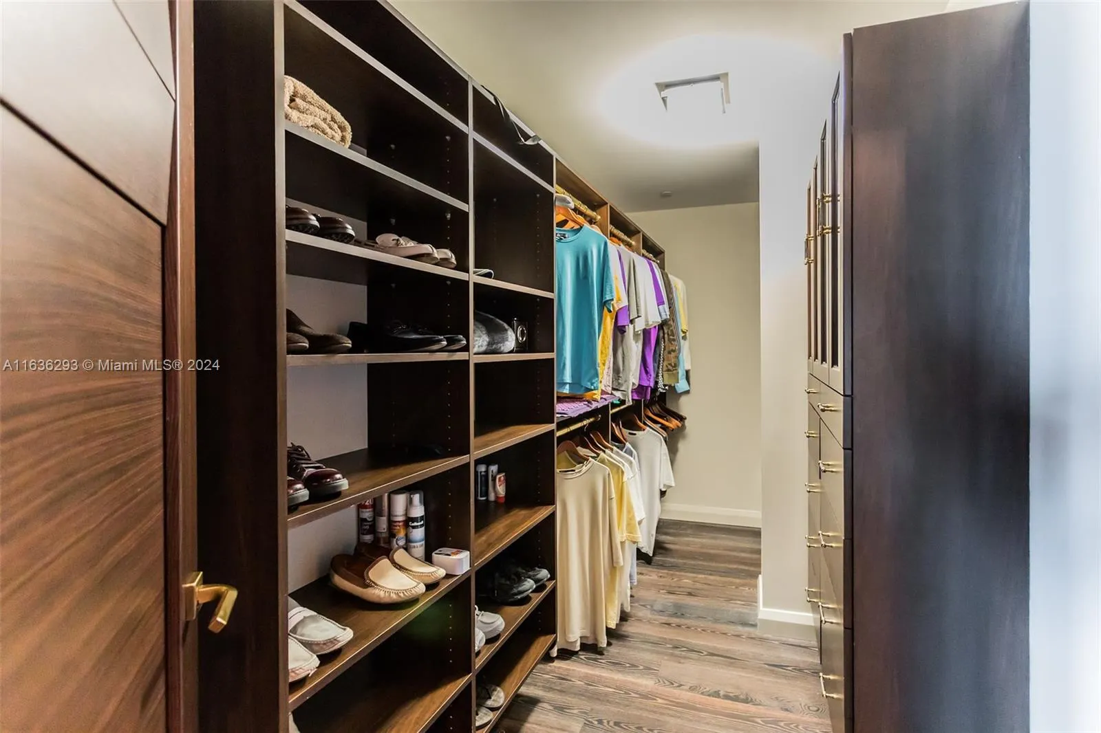 10295 Collins Ave, #1203