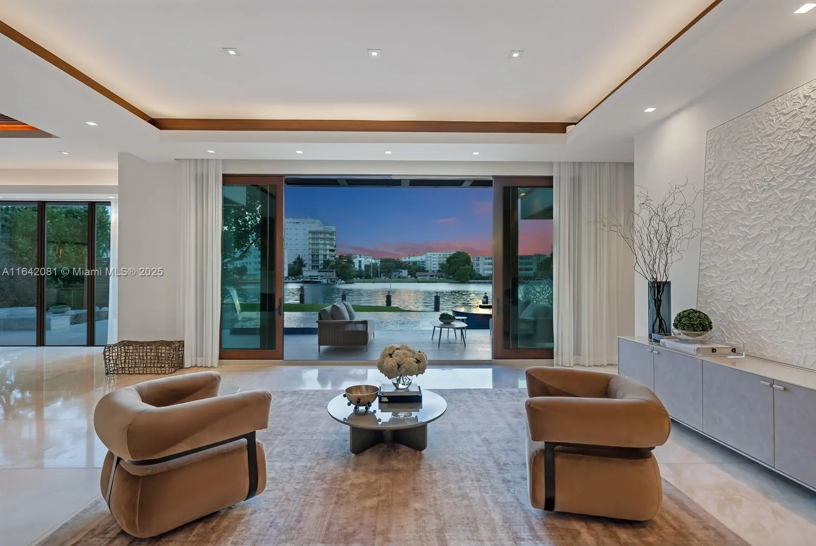 100 Bal Bay Dr
