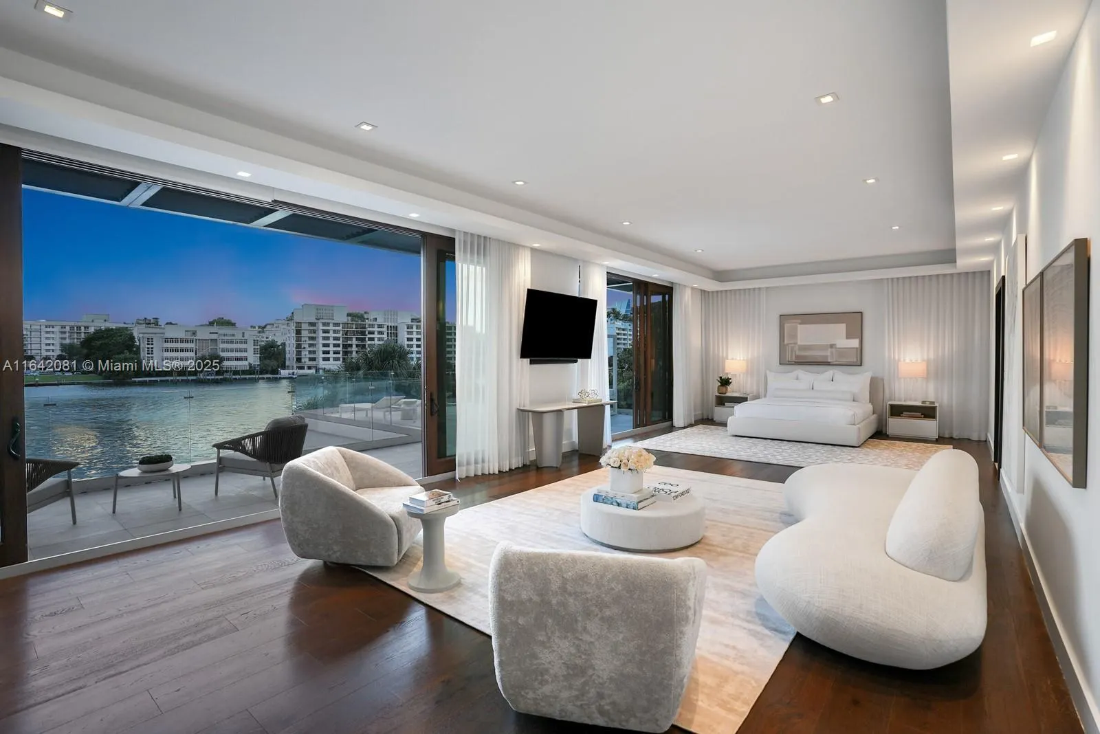 100 Bal Bay Dr
