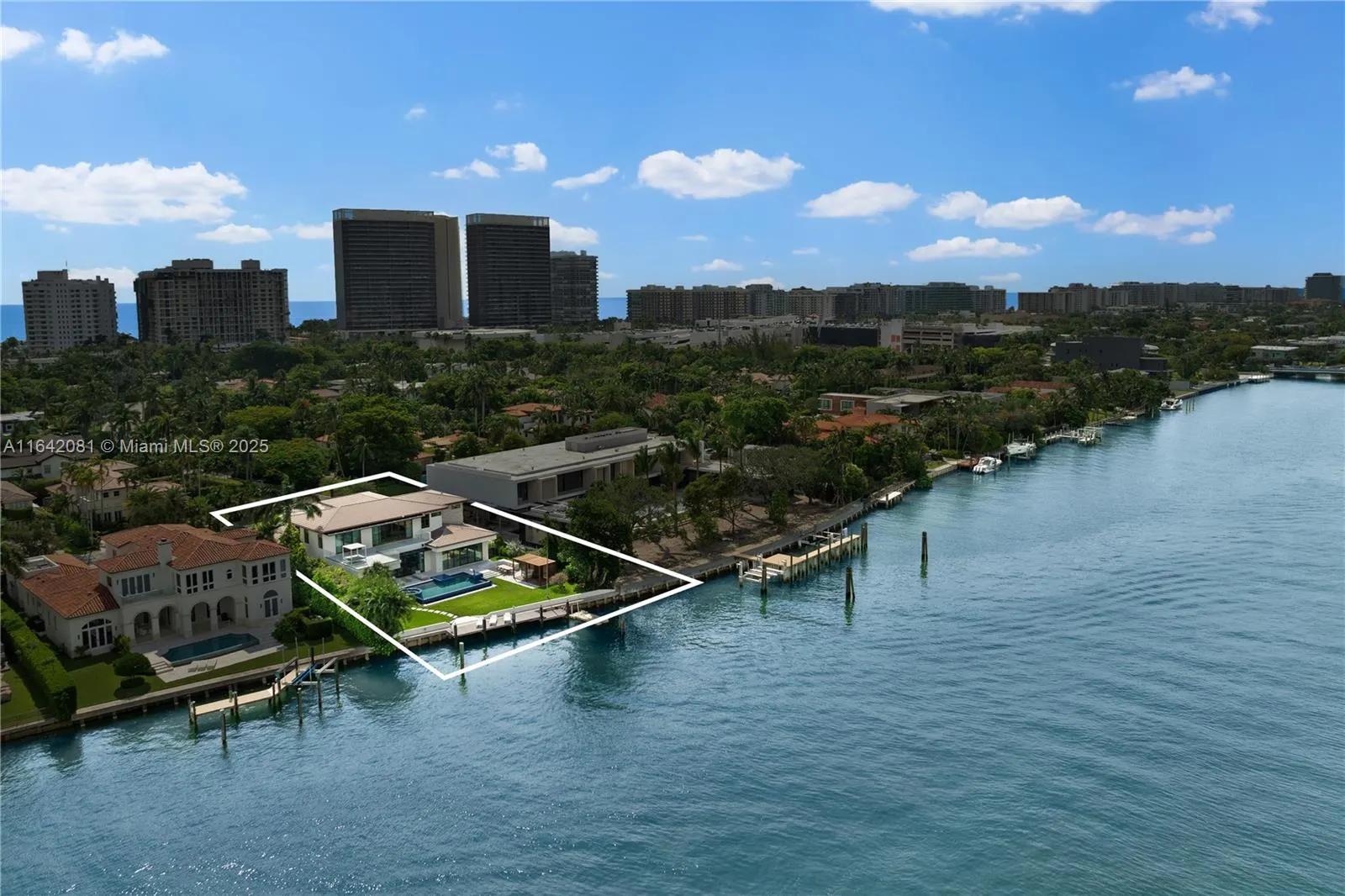 100 Bal Bay Dr