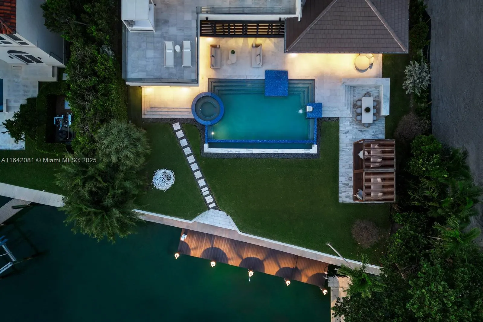 100 Bal Bay Dr