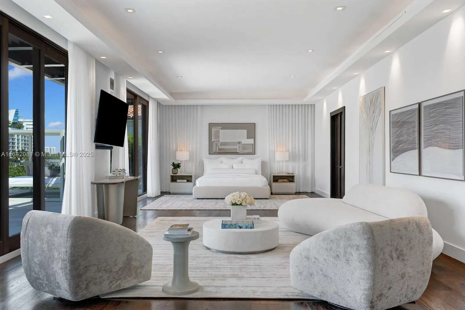 100 Bal Bay Dr
