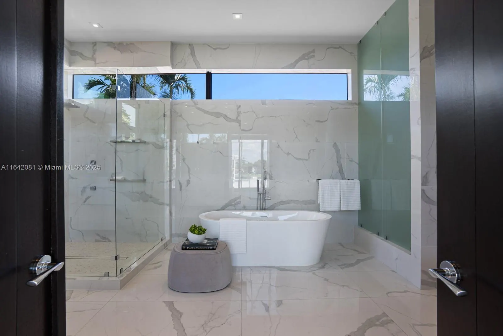 100 Bal Bay Dr