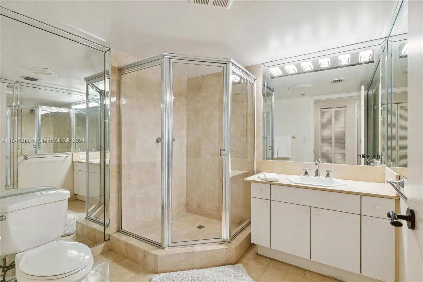 8855 Collins Ave, #4B