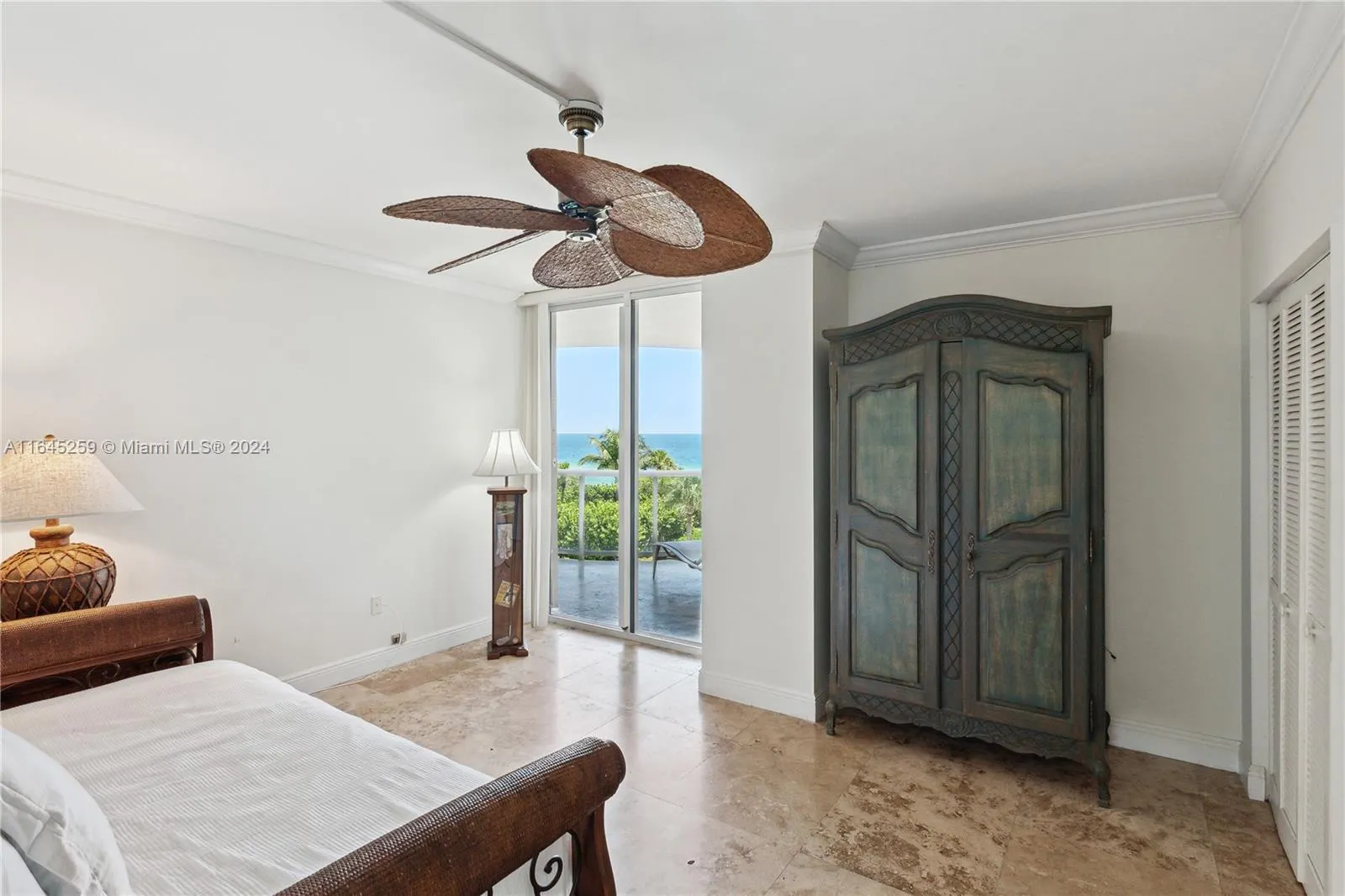 8855 Collins Ave, #4B