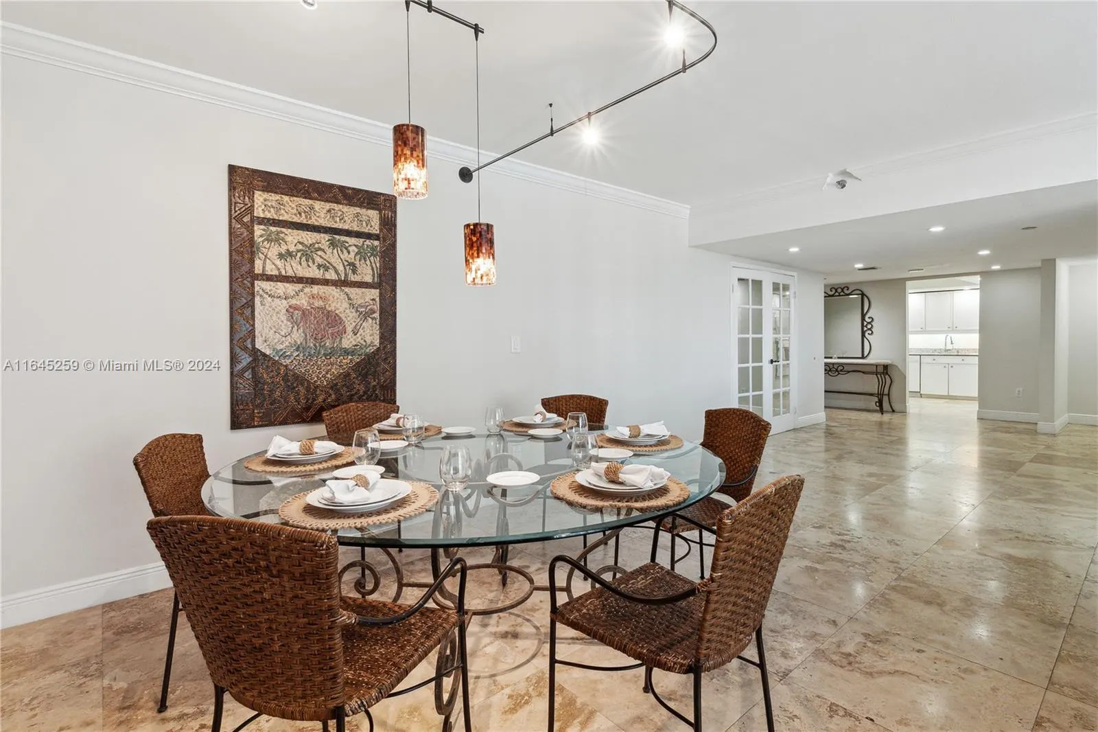 8855 Collins Ave, #4B