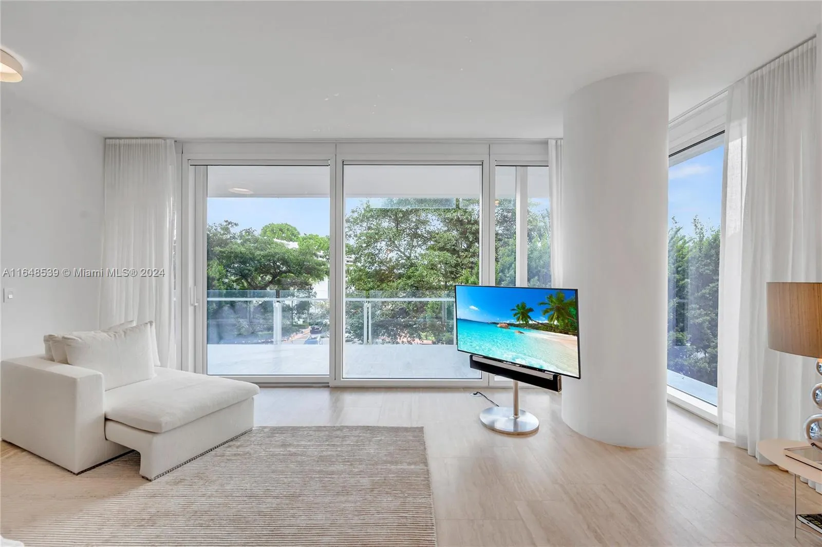 9111 Collins Ave, #N-317