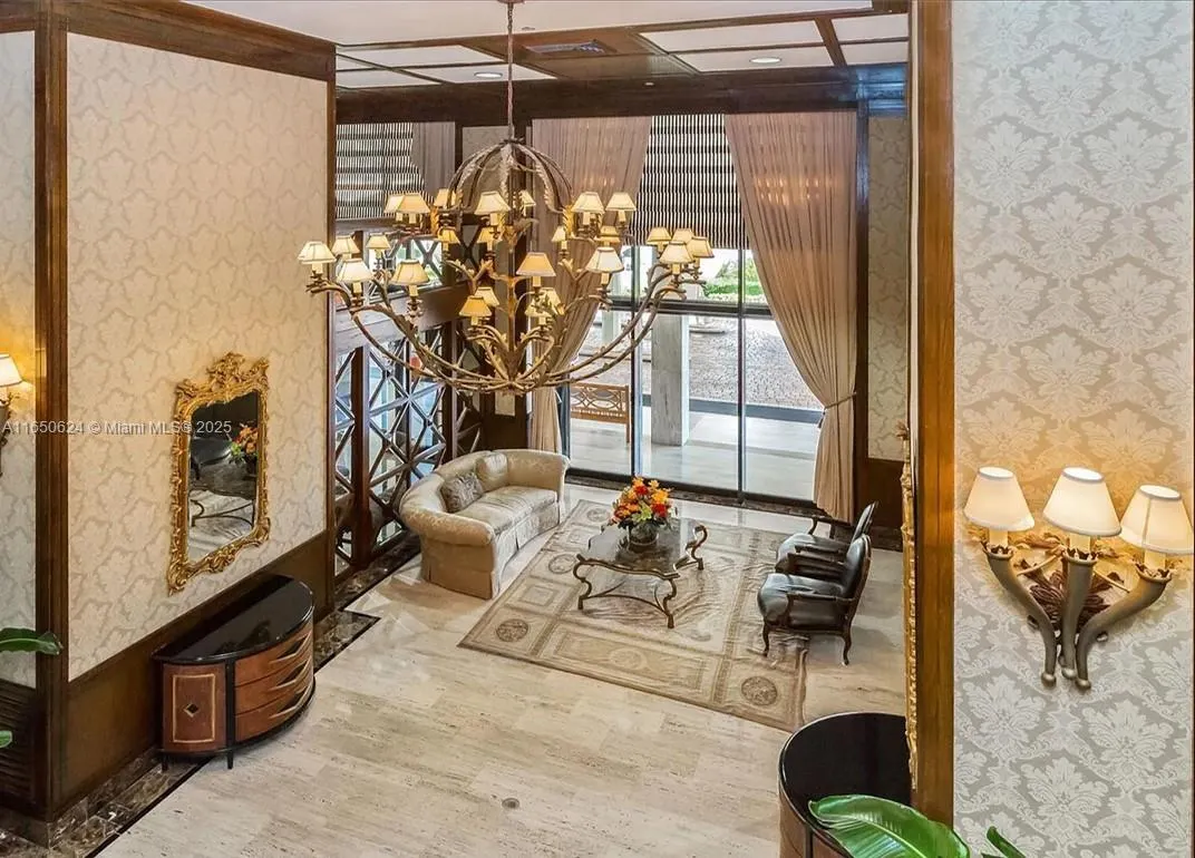9801 Collins Ave, #20C