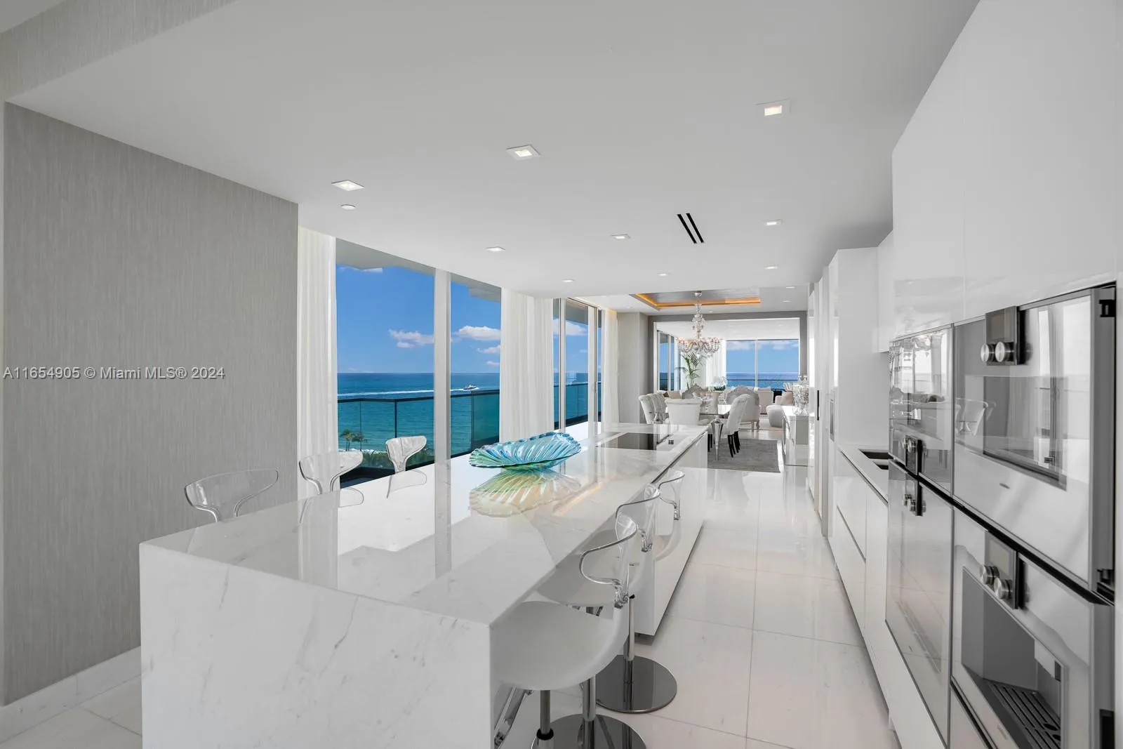 10203 Collins Ave, #801
