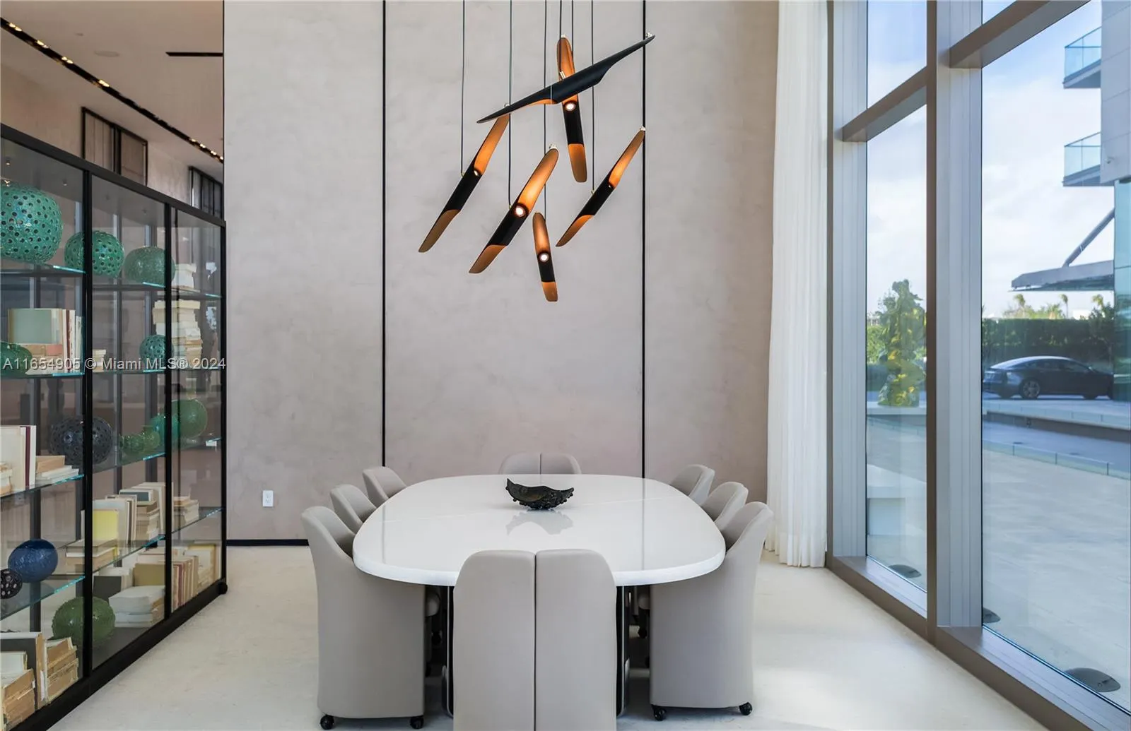 10203 Collins Ave, #801