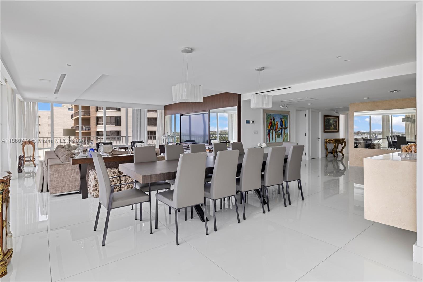 10155 Collins Ave, #1210