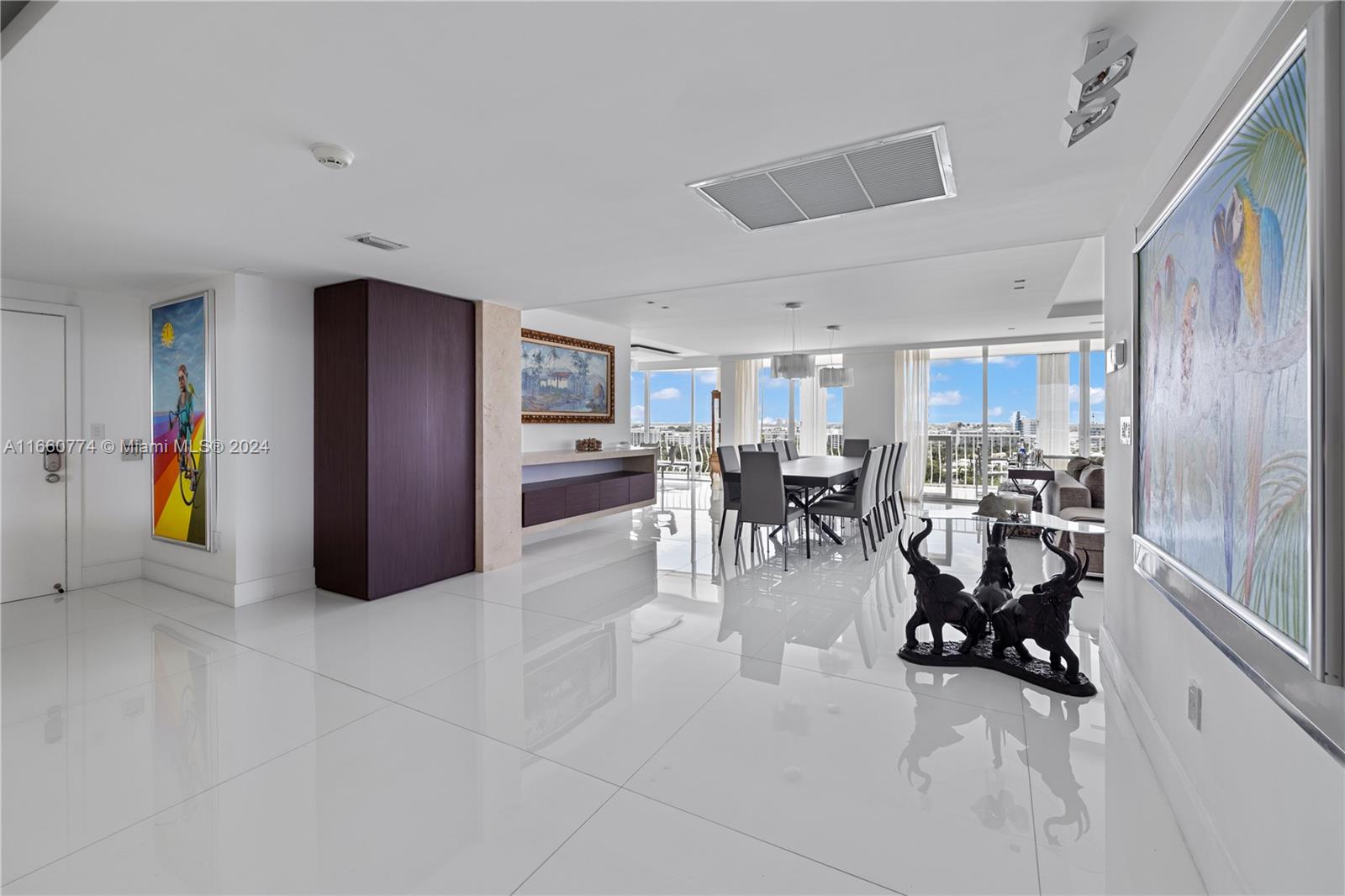 10155 Collins Ave, #1210