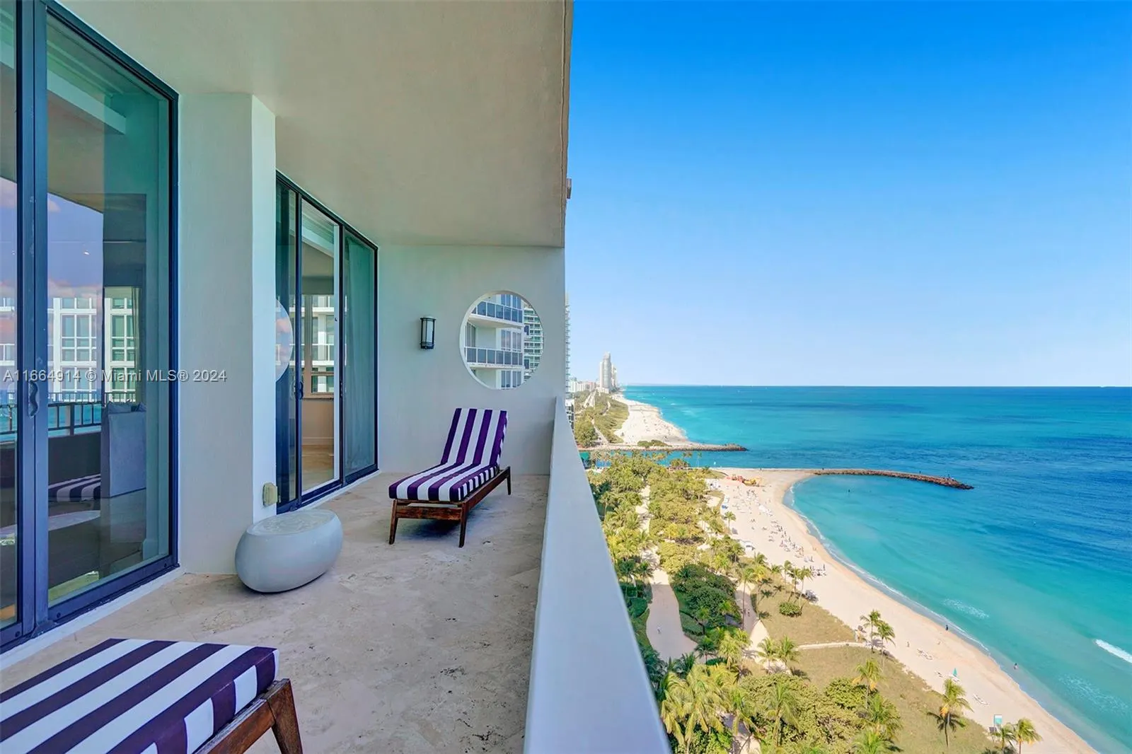 10205 Collins Ave, #P8
