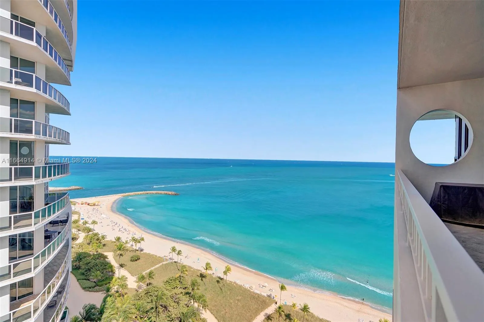 10205 Collins Ave, #P8