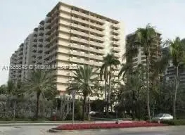 10185 Collins Ave, #406