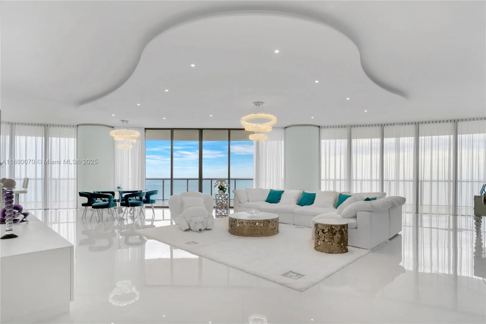 9703 Collins Ave, #1900