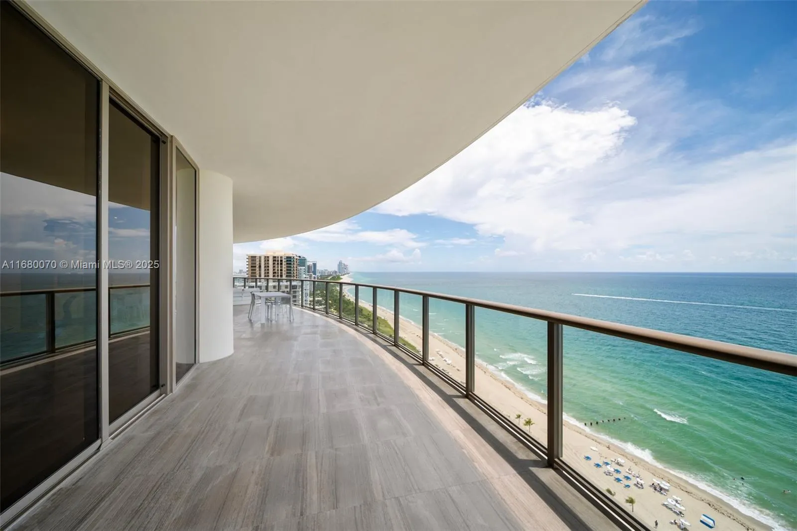 9703 Collins Ave, #1900