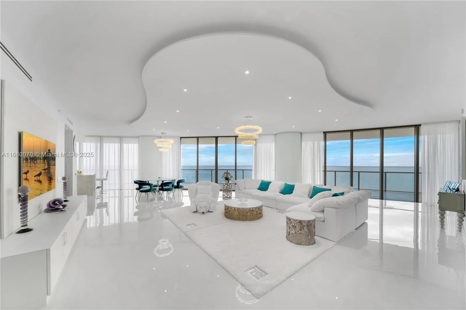 9703 Collins Ave, #1900