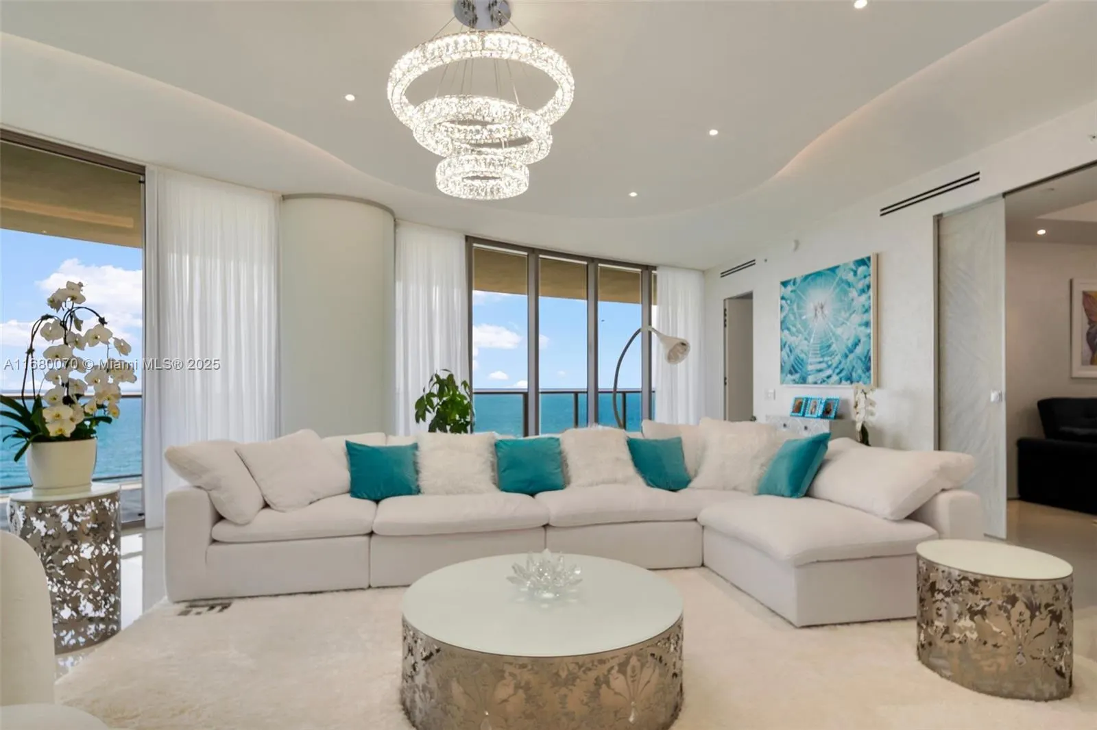 9703 Collins Ave, #1900