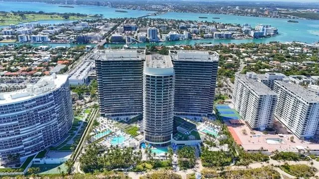 9703 Collins Ave, #1900