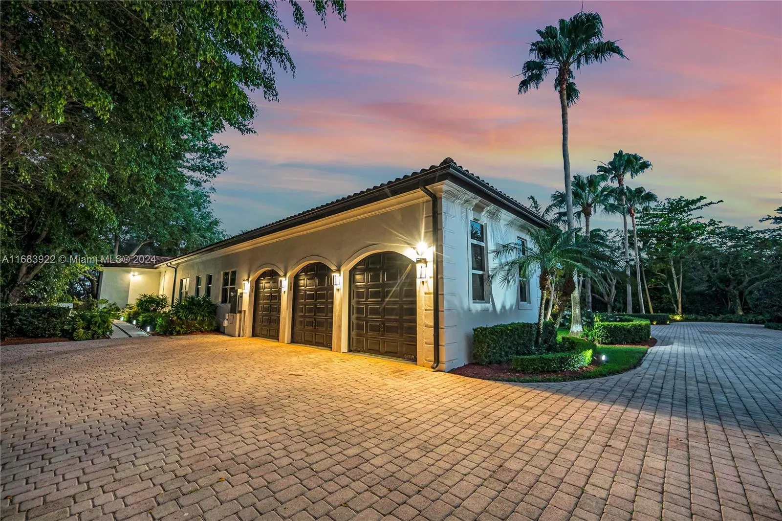 12211 Pine Needle Ln