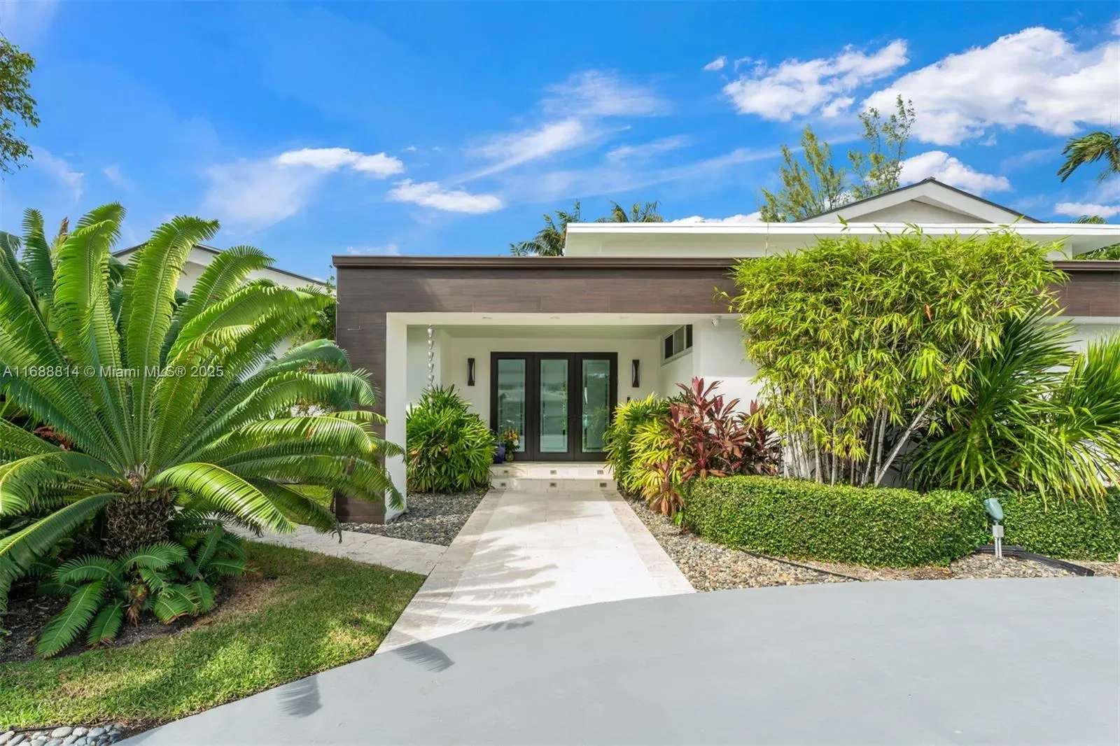 8900 Bay Drive