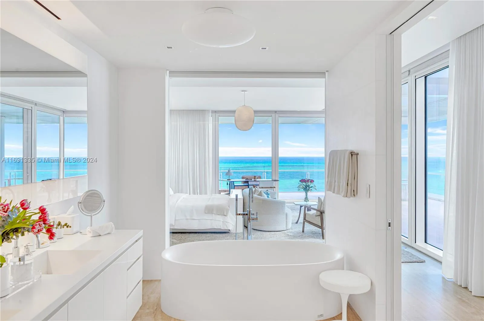 9111 Collins Ave, #N-PH6