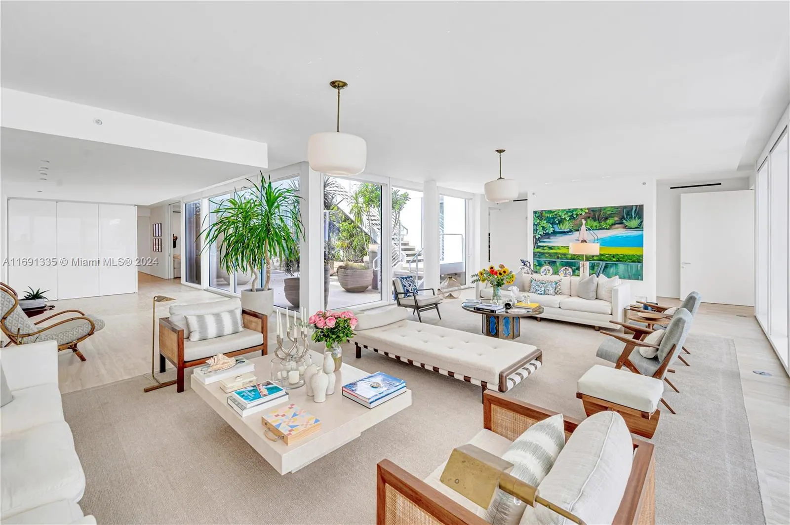 9111 Collins Ave, #N-PH6