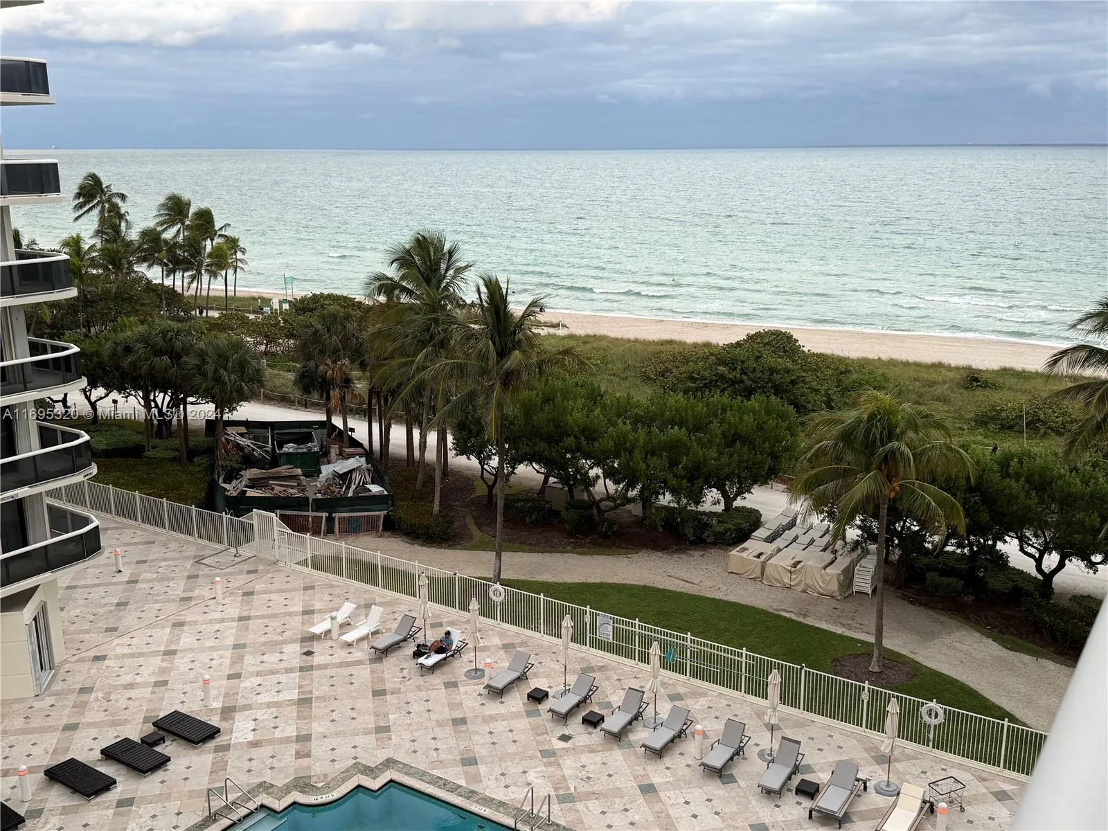 9559 Collins Ave, #S6-C