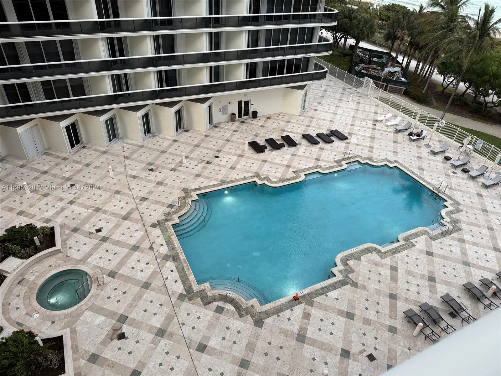 9559 Collins Ave, #S6-C