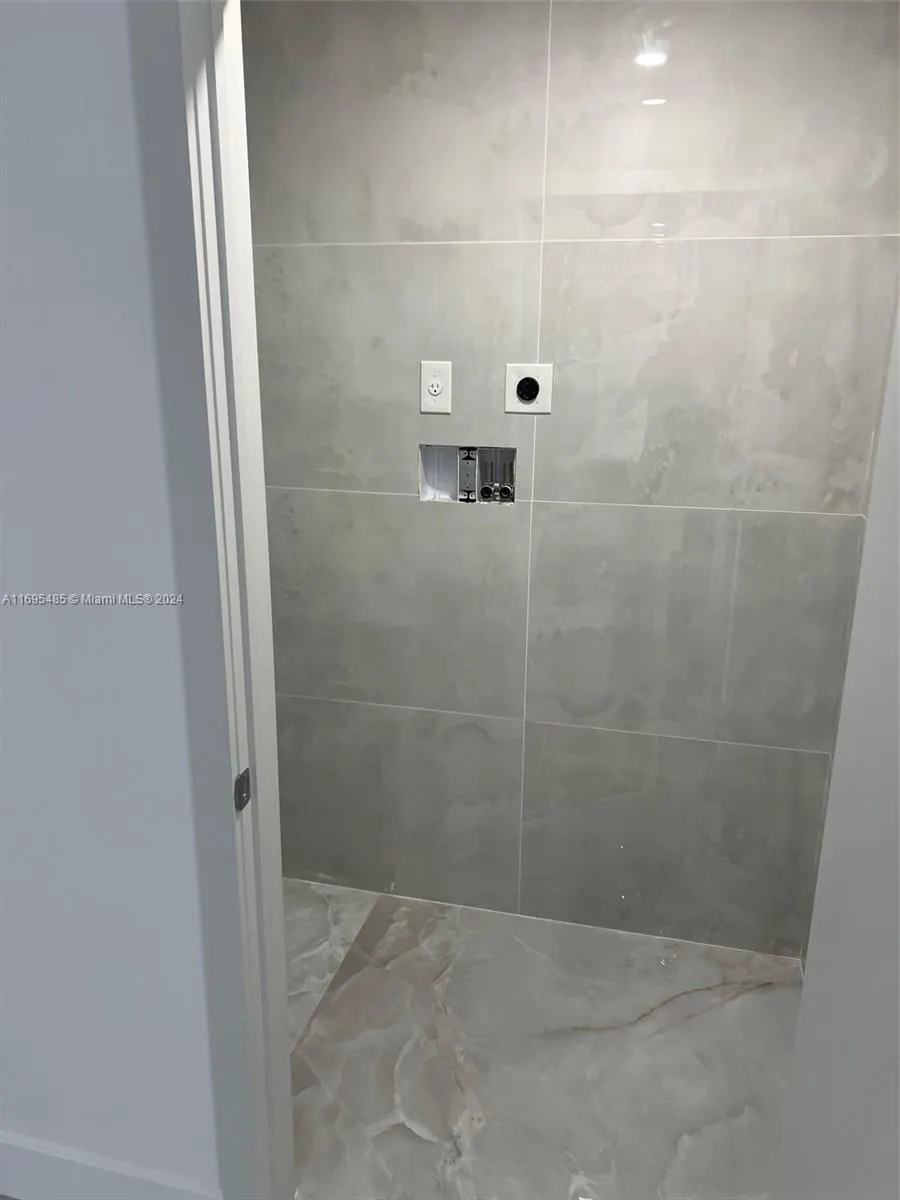 9801 Collins Ave, #15P- Newly Renovated