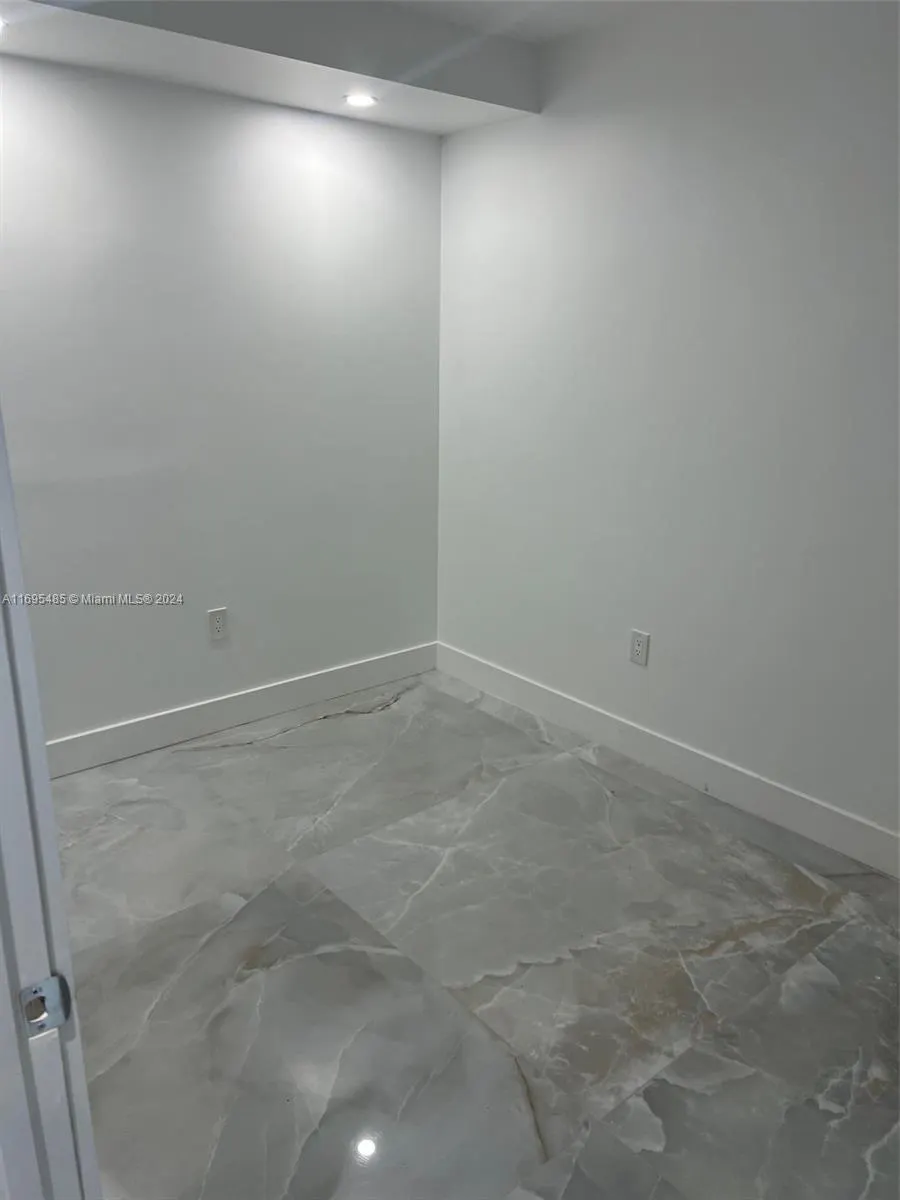 9801 Collins Ave, #15P- Newly Renovated