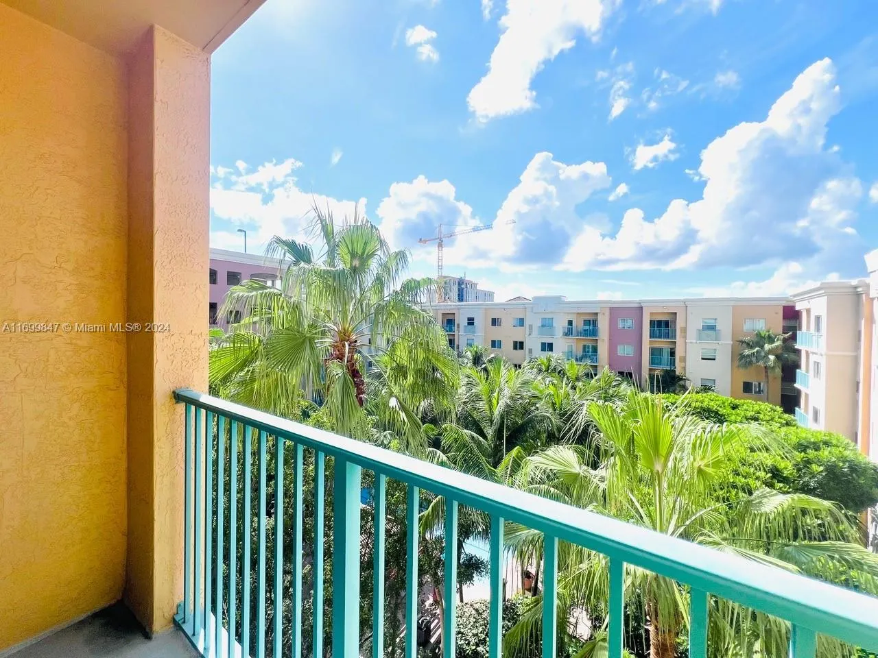 6001 SW 70th St, #650