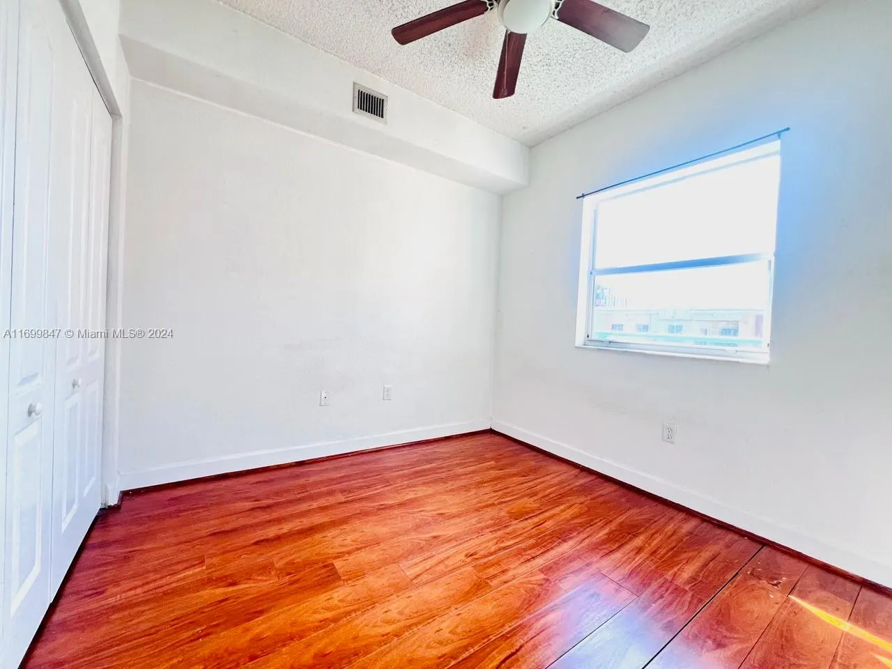 6001 SW 70th St, #650