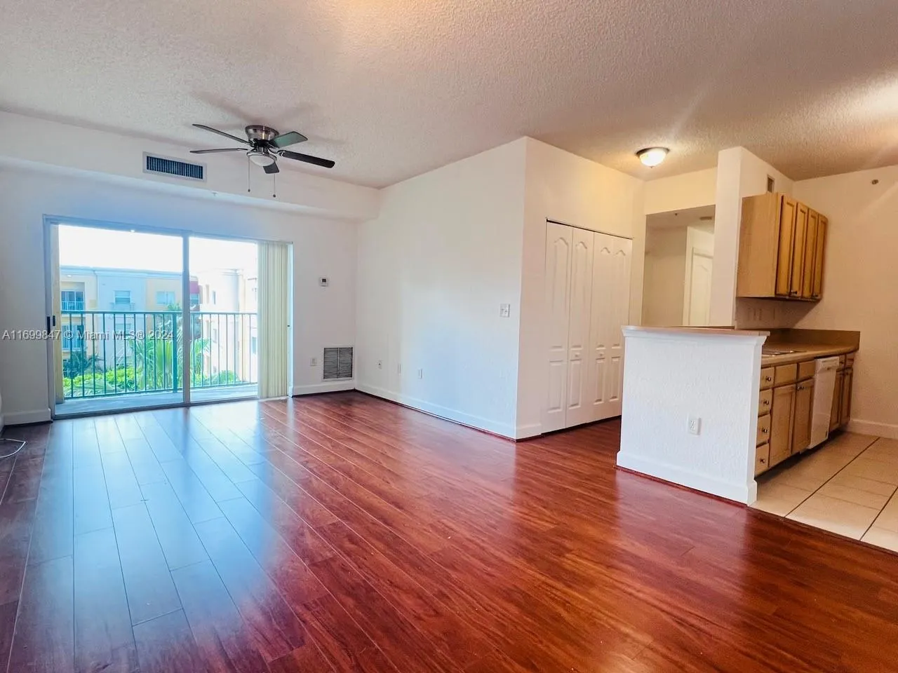 6001 SW 70th St, #650