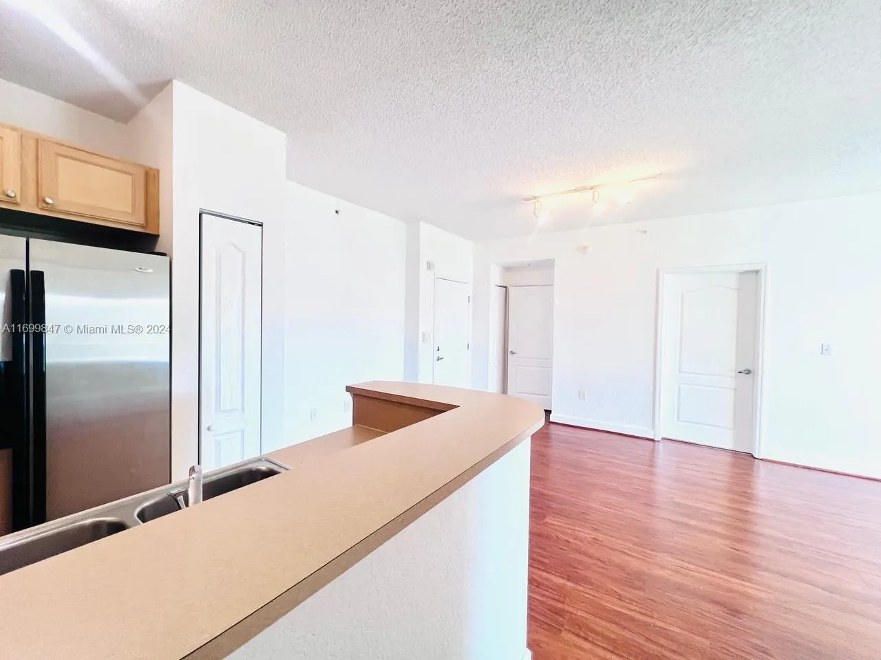 6001 SW 70th St, #650