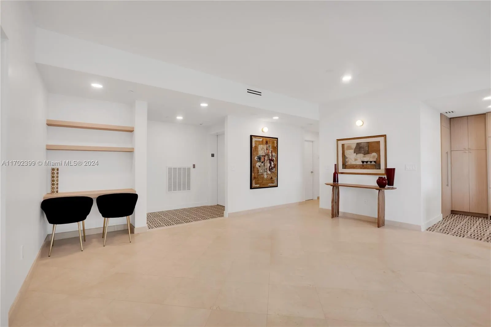 10101 Collins Ave, #7D