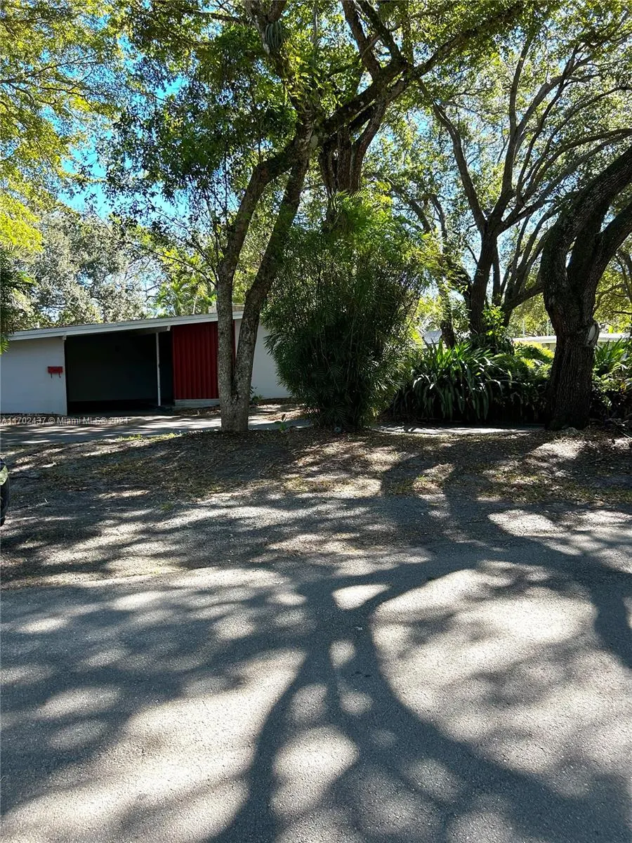 12725 SW 80th Ave
