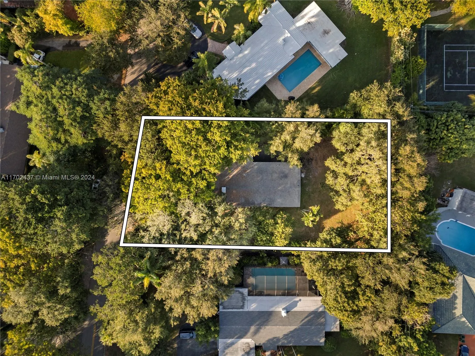 12725 SW 80th Ave