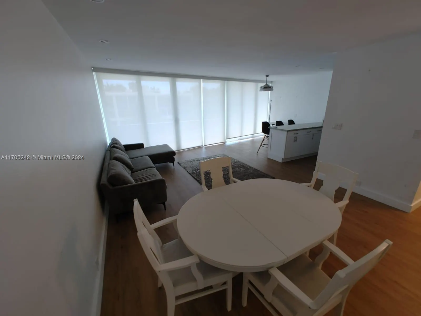 10210 Collins Ave, #306