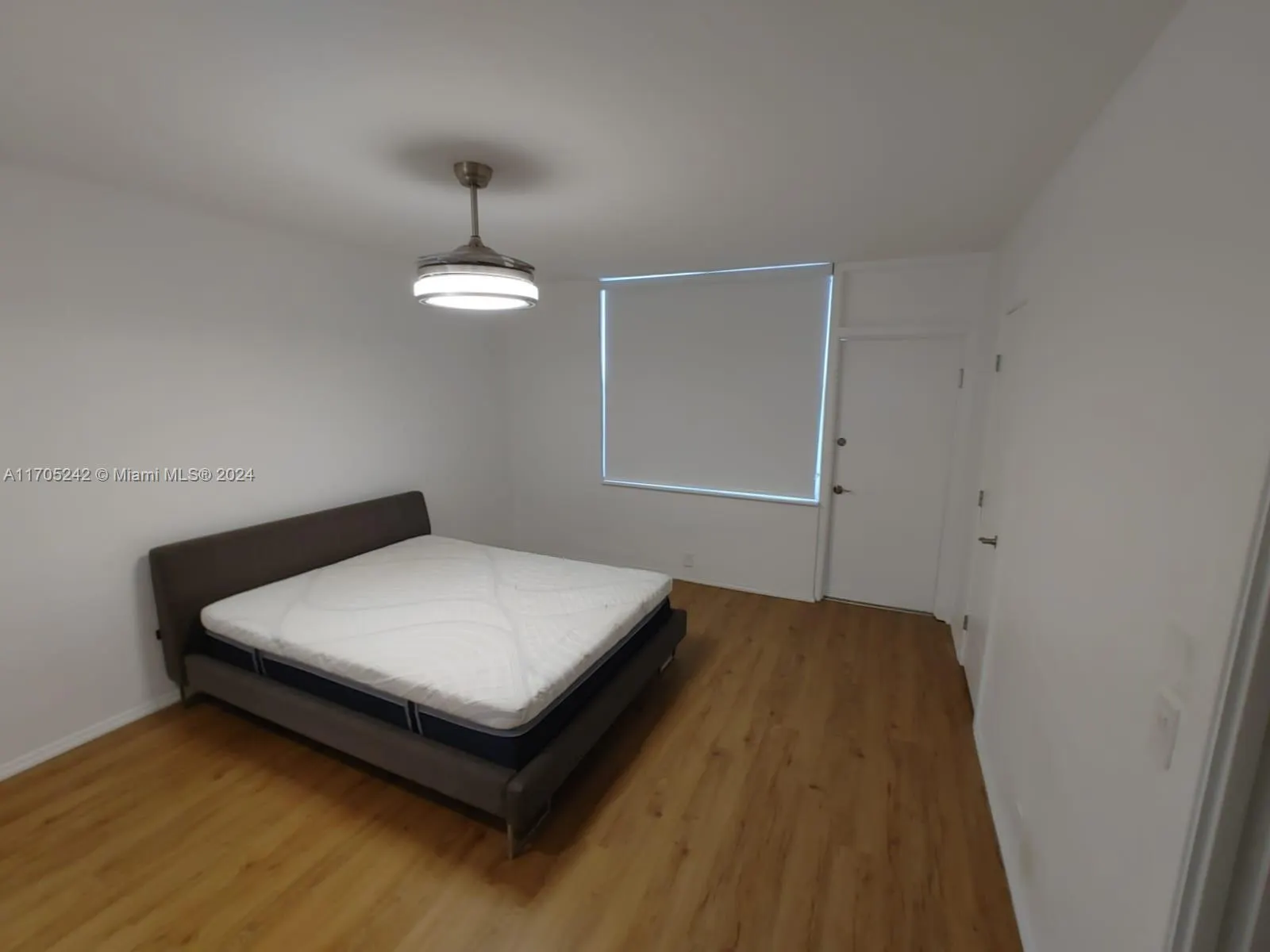 10210 Collins Ave, #306