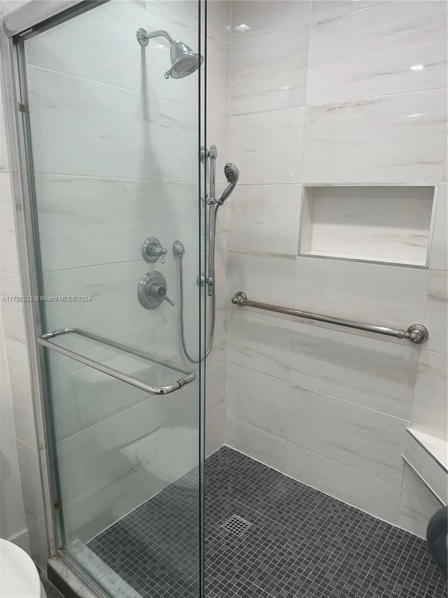 10210 Collins Ave, #306