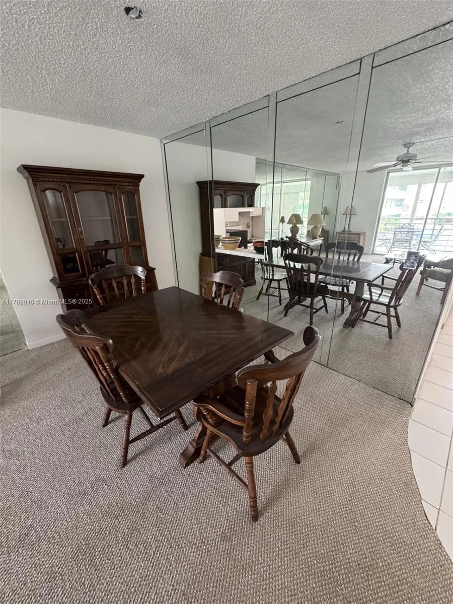 415 SE 11th Ter, #201