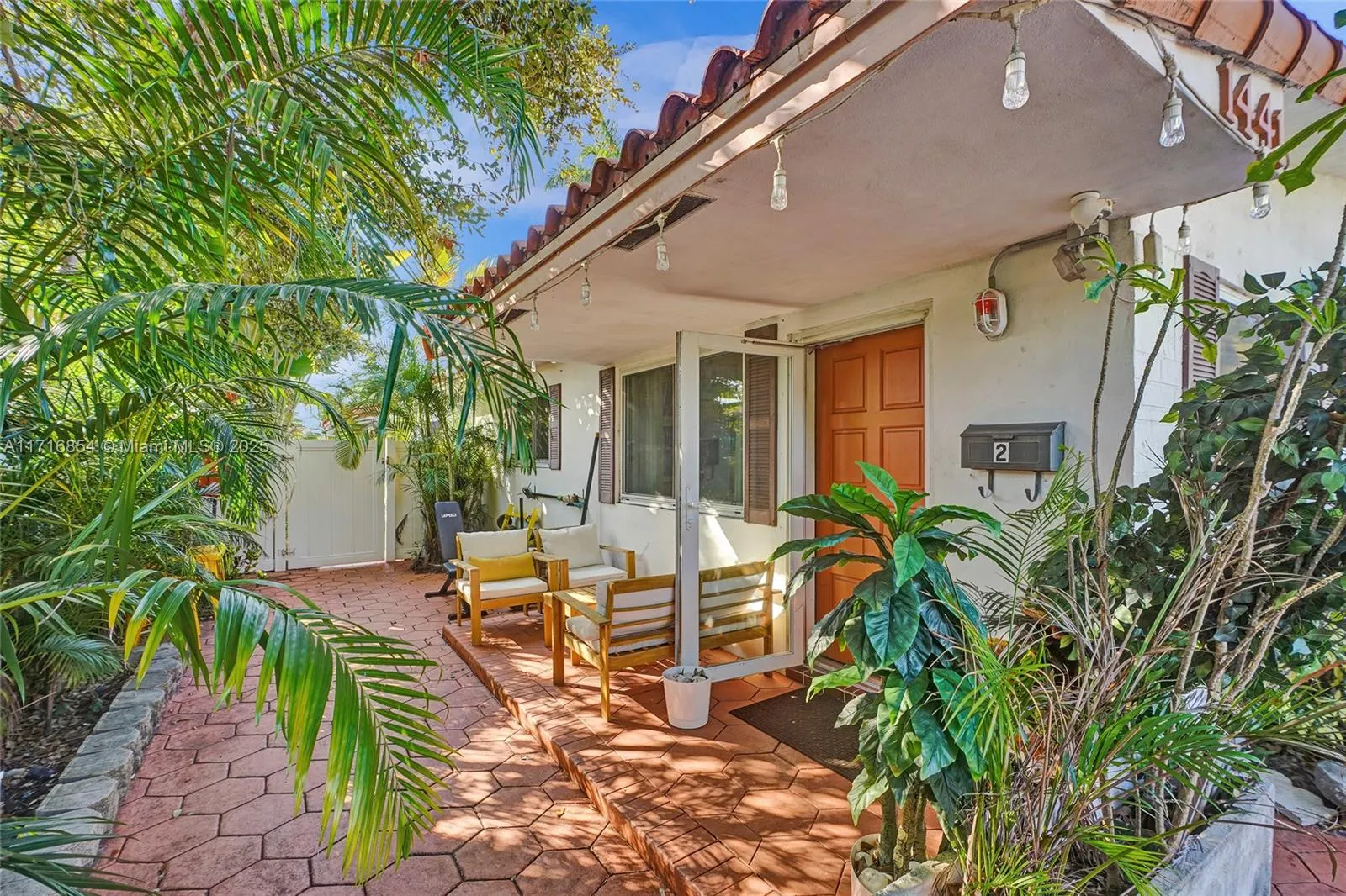 1441 NW 10th St