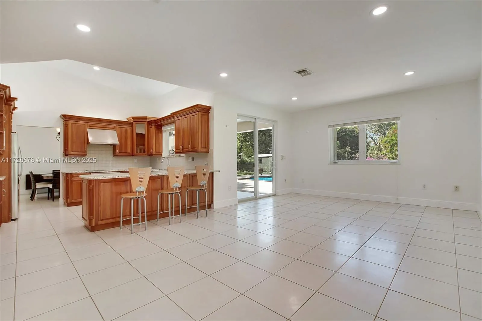13550 SW 82nd Ave