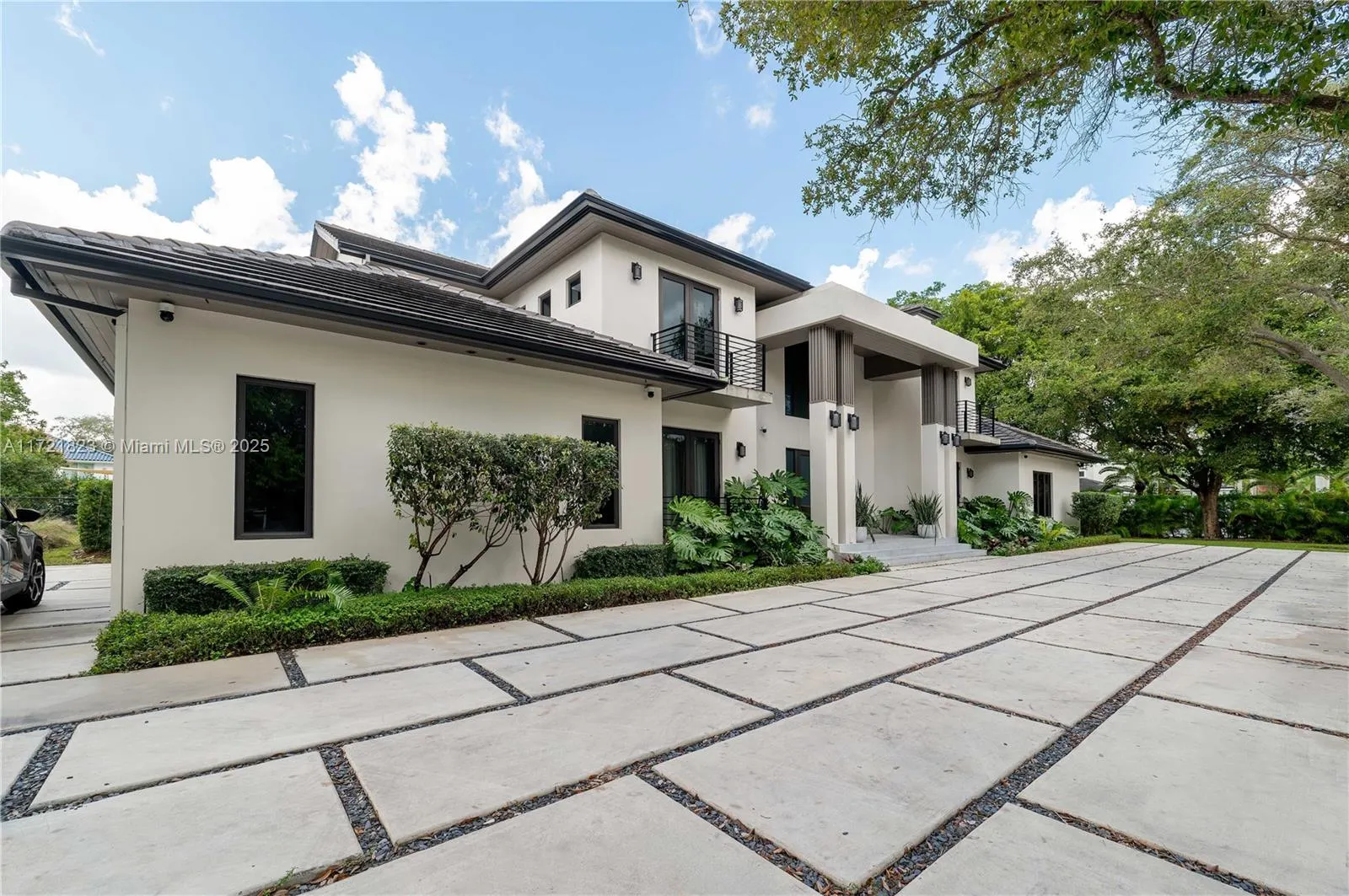 11200 SW 60th Ave