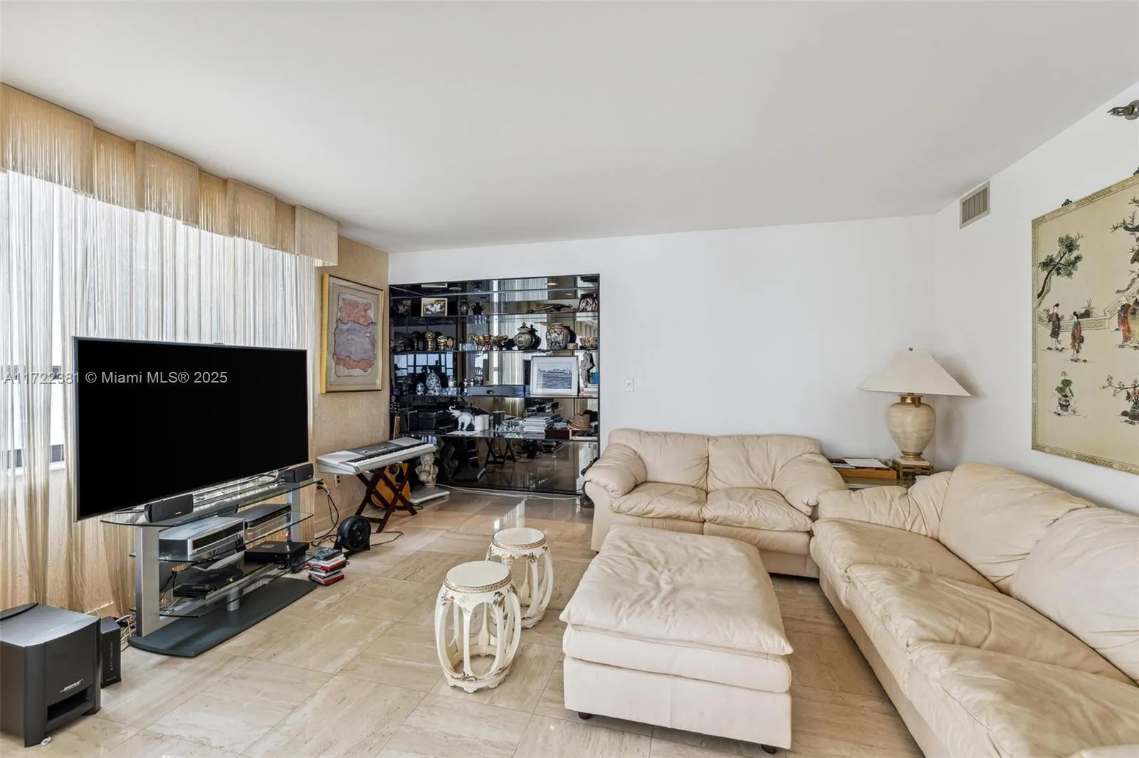 10175 Collins Ave, #1202
