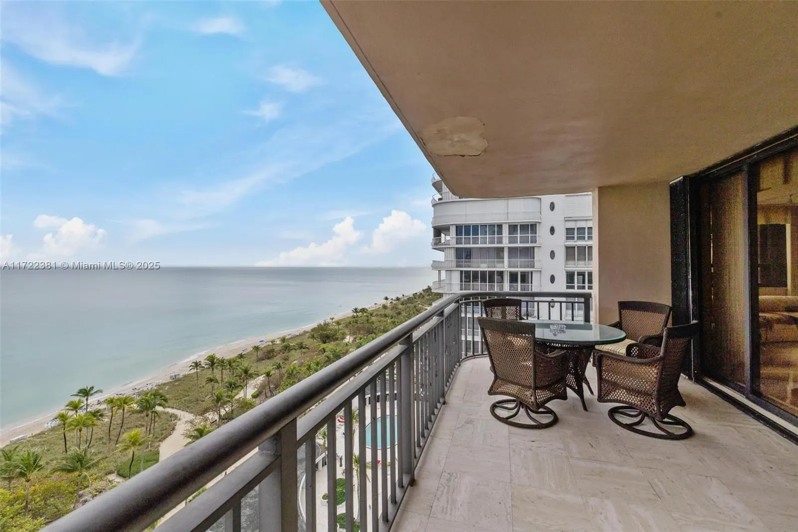 10175 Collins Ave, #1202